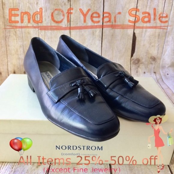 Nordstrom (Comfort) Shoes - Nordstrom Comfort Navy kid  leather Loafers,  8W